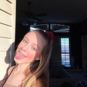 Meet your Posher, Annabelle